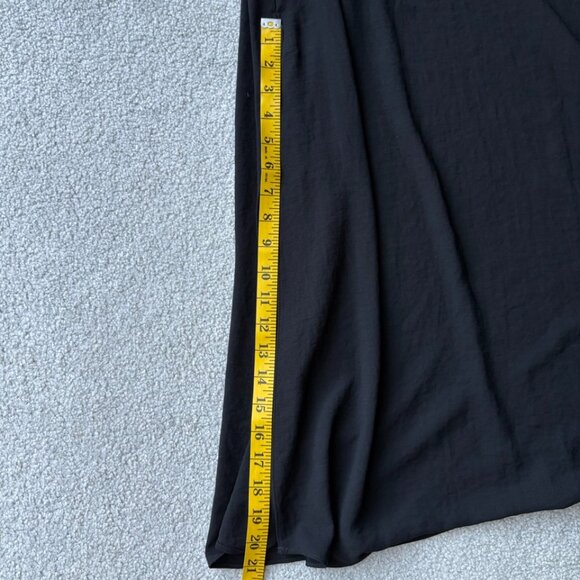 Zara - maxi black skirt with slit - medium - Picture 3 of 5